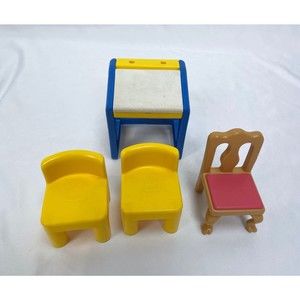 Little Tikes Dollhouse School Desk Table Yellow Brown Chairs Furniture